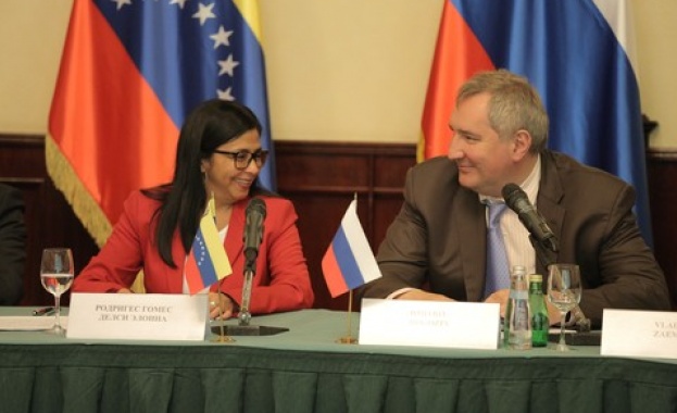 Вицепрезидентът на Венецуела ще търси в Русия изход от кризата