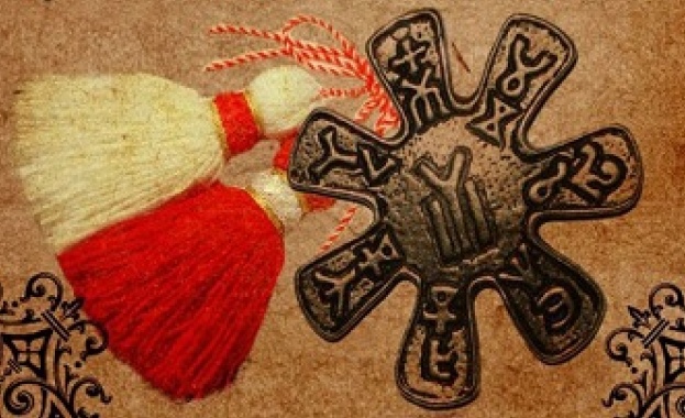 Мартеничката е символ на единението, силата и щастието, според легендата за хан Аспарух