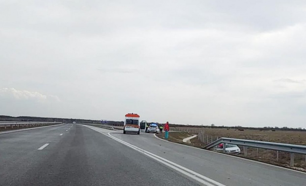 Жесток сблъсък на магистрала "Тракия", има пострадали 