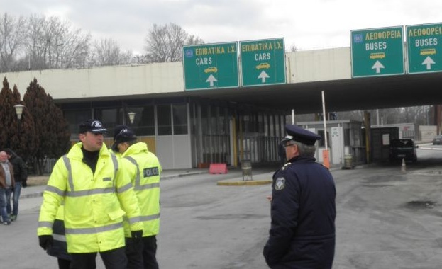 Агенция Митници участва в международна митническа операция KHIONE срещу незаконния