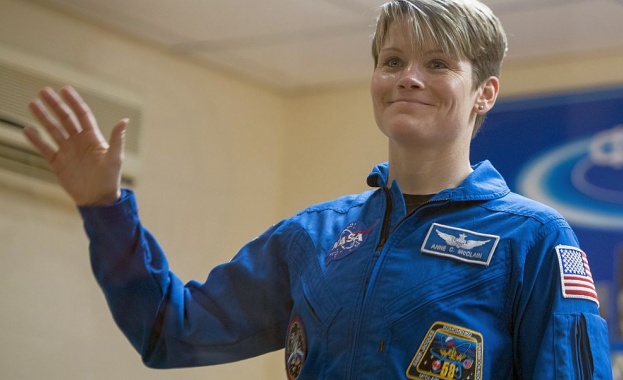 Астронавтката Ан Макклейн е пораснала с 5 сантиметра на МКС 