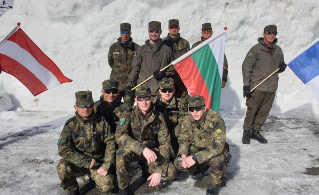 Отборът на Сухопътните войски завърши състезанието „Еделвайс райд“ в австрийските Алпи
