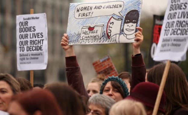 Какво празнуваме на Осми март?