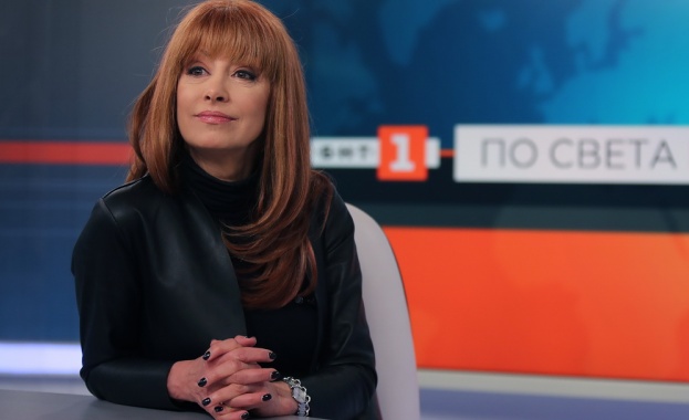  Радина Червенова с почетен приз „Жена на десетилетието“