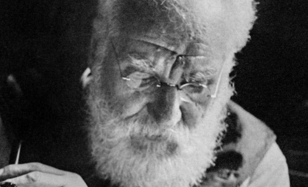 10 март 1876 г. – Бел провежда първия телефонен разговор