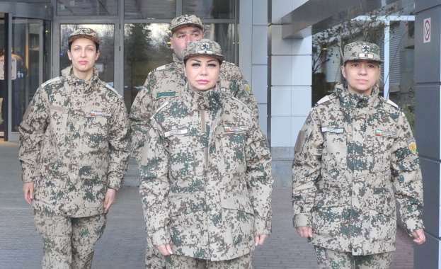 Военни медици от ВМА заминаха на мисия в Мали