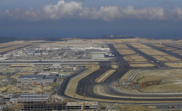 47 български туристи от Мароко кацнаха с извънреден полет в