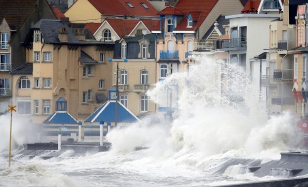 Ураганни ветрове причиниха много щети в централна Европа