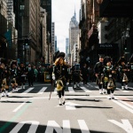 Пищен парад в Ню Йорк за Деня на Свети Патрик