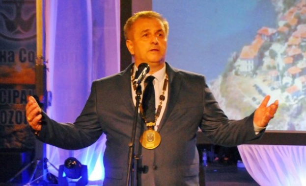 Прокуратурата обвини и съучастниците на кмета на Созопол Панайот Рейзи, присвоили 2 млн. лева