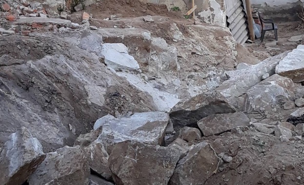 Организатор на концерта е френската асоциация за културен обмен Art