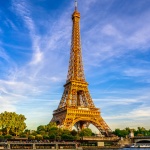 Тайният апартамент в Айфеловата кула в Париж 