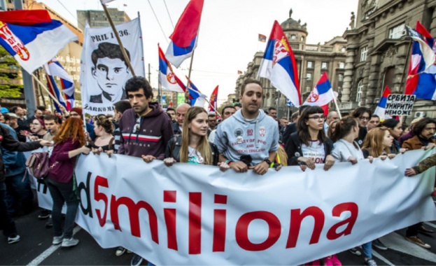  Голям митинг срещу президента Вучич се очаква в Белград 