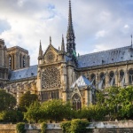 Отварят катедралата Нотр Дам в Париж за посетители на 8 декември, само с резервации