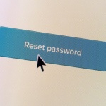 Европол спря над 30 000 пиратски сайта и незаконни ТВ мрежи 