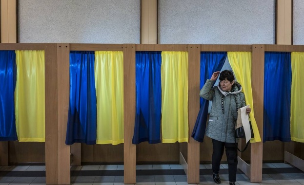 Втори тур на изборите за президент на Украйна между Порошенко и Зеленски 