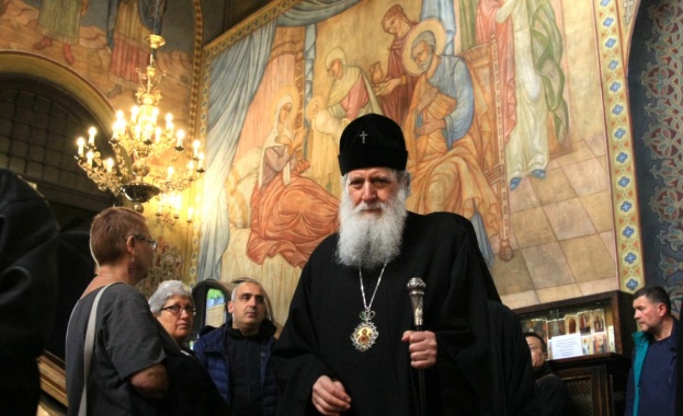Патриарх Неофит: Православните българи да се вдъхновят от подвига на Спасителя