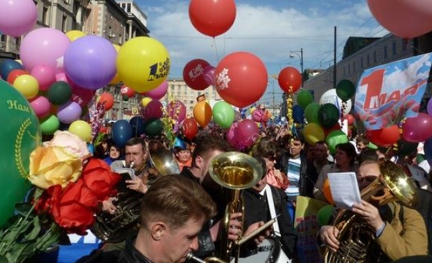 Празнични мероприятия в 800 града на Русия по случай Първи май