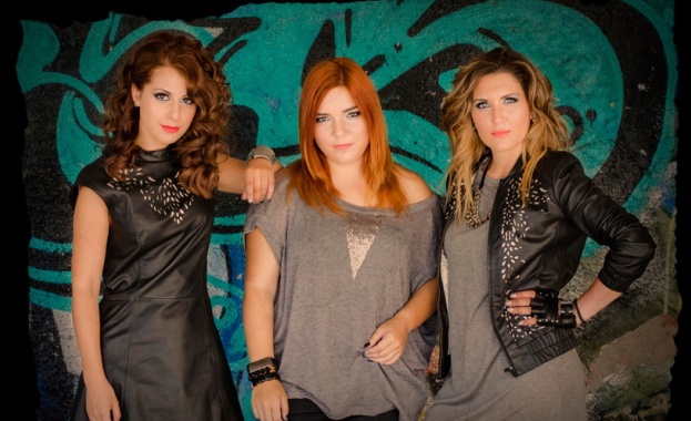 LaTida Live Band - BG cover 90's / 00's