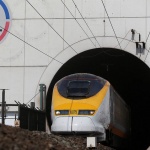 Тунелът под Ламанша работи вече 25 г.