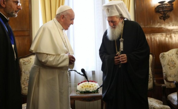 Патриарх Неофит и Светият синод се срещнаха с папа Франциск