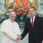 Папата поздрави с „Христос възкресе“ на български