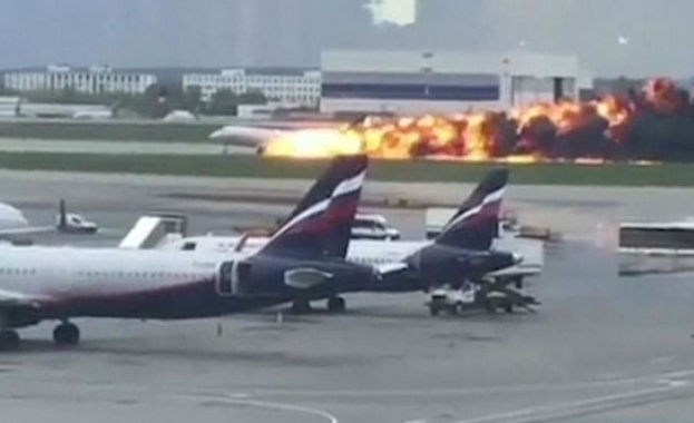 Пилот на "Аерофлот" почина при приземяване на самолет 