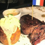 Кухнята на Френската Ривиера храни първо очите