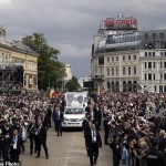 Daily Mail: Папа Франциск е на първото си посещение в най-бедната държава в ЕС  