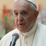 Папа Франциск: Трябва да се вземат мерки за климатичните промени тук и сега