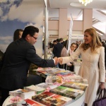 Министър Ангелкова: Ранните записвания показват два-три процента спад за летния сезон