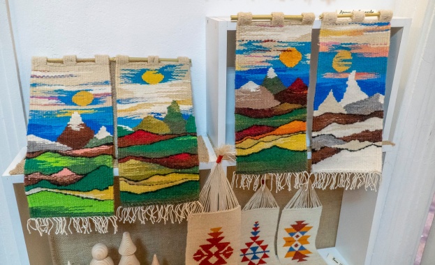 Тази вечер в Националното изложение на занаятите и приложните изкуства