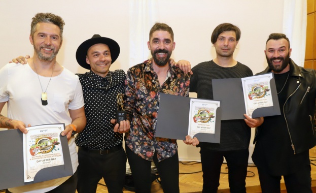 Най-новата песен на JEREMY? - “Day After Day” с три награди от конкурса  за нови български песни на БНР