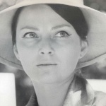 Столична община слага паметен знак върху любимата пейка на Невена Коканова