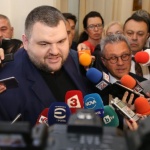 Пеевски: Жалка гледка е Тагарев да обвинява заместниците си