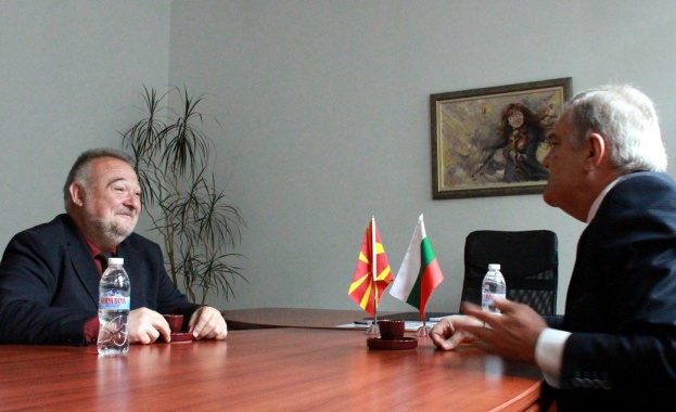 Румен Петков се срещна с посланика на Северна Македония