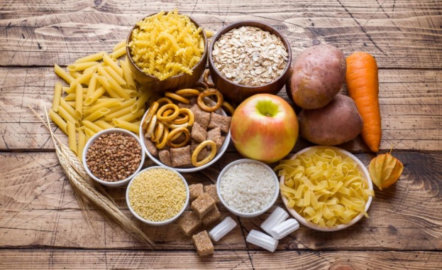 Отказът от вредни храни може да предизвика ранни признаци за менопауза