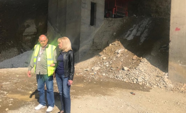 До 1 юли ще бъде пуснато движението по виадукт „Разлив“