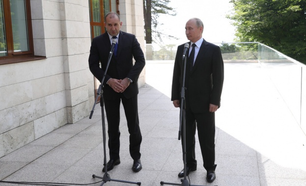 Румен Радев на среща с руския президент Владимир Путин