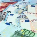Румънската лея записа нов рекорден спад спрямо еврото