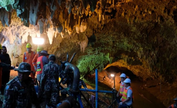 Пещерата-капан за група деца в Тайланд се превърна в туристическа дестинация