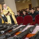 На младите руснаци вече им писва от Църквата