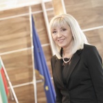 Министър Аврамова свиква Обществения консултативен съвет по въвеждане на тол системата