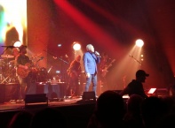 Неостаряващият Том Джоунс (р. 1940 г.) изправи на крака публиката в Пловдив