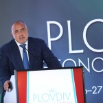 Премиерът: Ниските данъци и добрата финансова среда привличат чуждестранните инвеститори