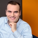Джордж Маргонис: 3 месеца след като преминах на IQOS, моята   зъболекарка позна, че съм спрял цигарите