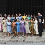 Съпругите на лидерите на Г-20 бяха нагостени с шарани и се возиха на рикши