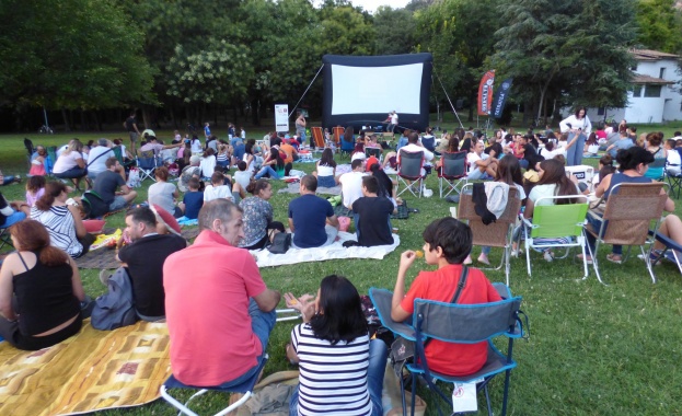 Лятното кино в Перник отваря врати на 13 август