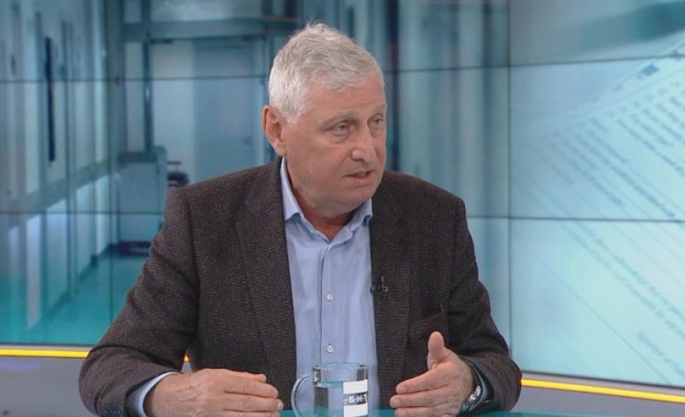 Д-р Иван Кокалов: Не съм оптимист, че ще има лекарство, което ще лекува COVID-19 Д-р Иван Кокалов: Не съм оптимист, че ще има лекарство, което ще лекува COVID-19