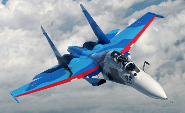 В Русия се работи по нова версия на тежкия изтребител ​​Су-30 